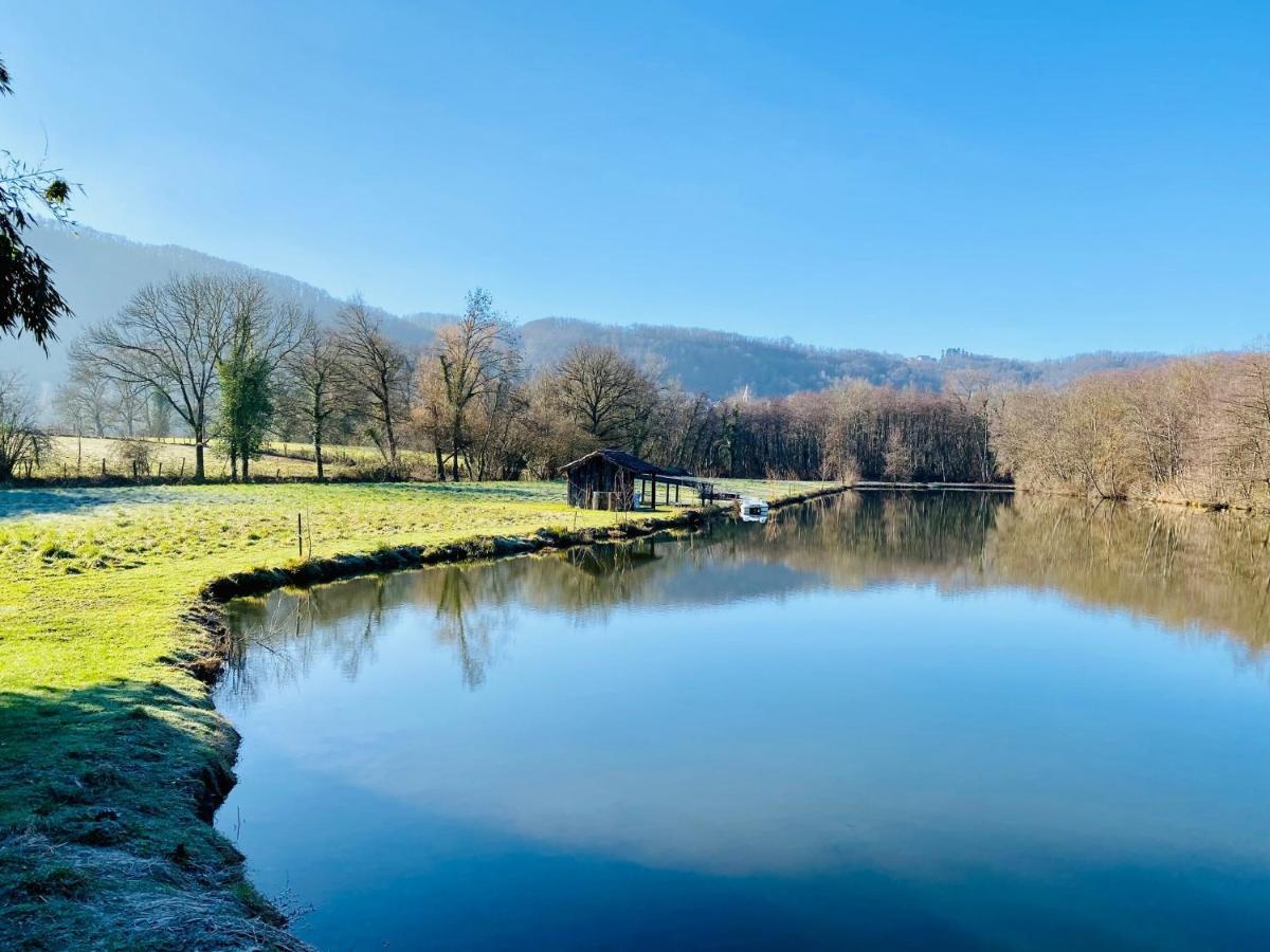 فندق Domaine De Suzel Vignieu المظهر الخارجي الصورة